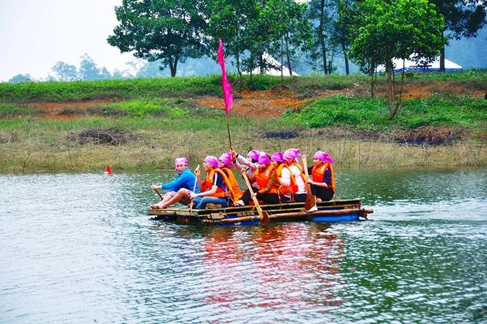 Tổ chức trò chơi đồng đội - Đồng Mô Sơn Tây