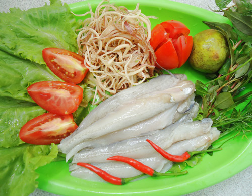 dac-san-canh-ca-khoai-dac-san-thanh-hoa